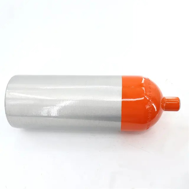 Gas cylinder.jpg